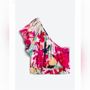 BB DAKOTA X STEVE MADDEN Rose Water One-Shoulder Crop Top